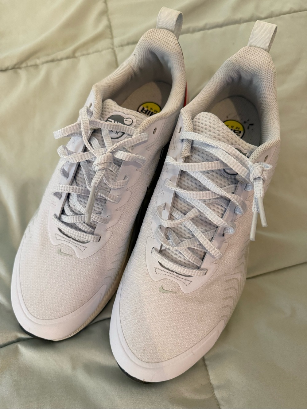 Nike White Women's Athletic Sneakers - Lightweight Trainer